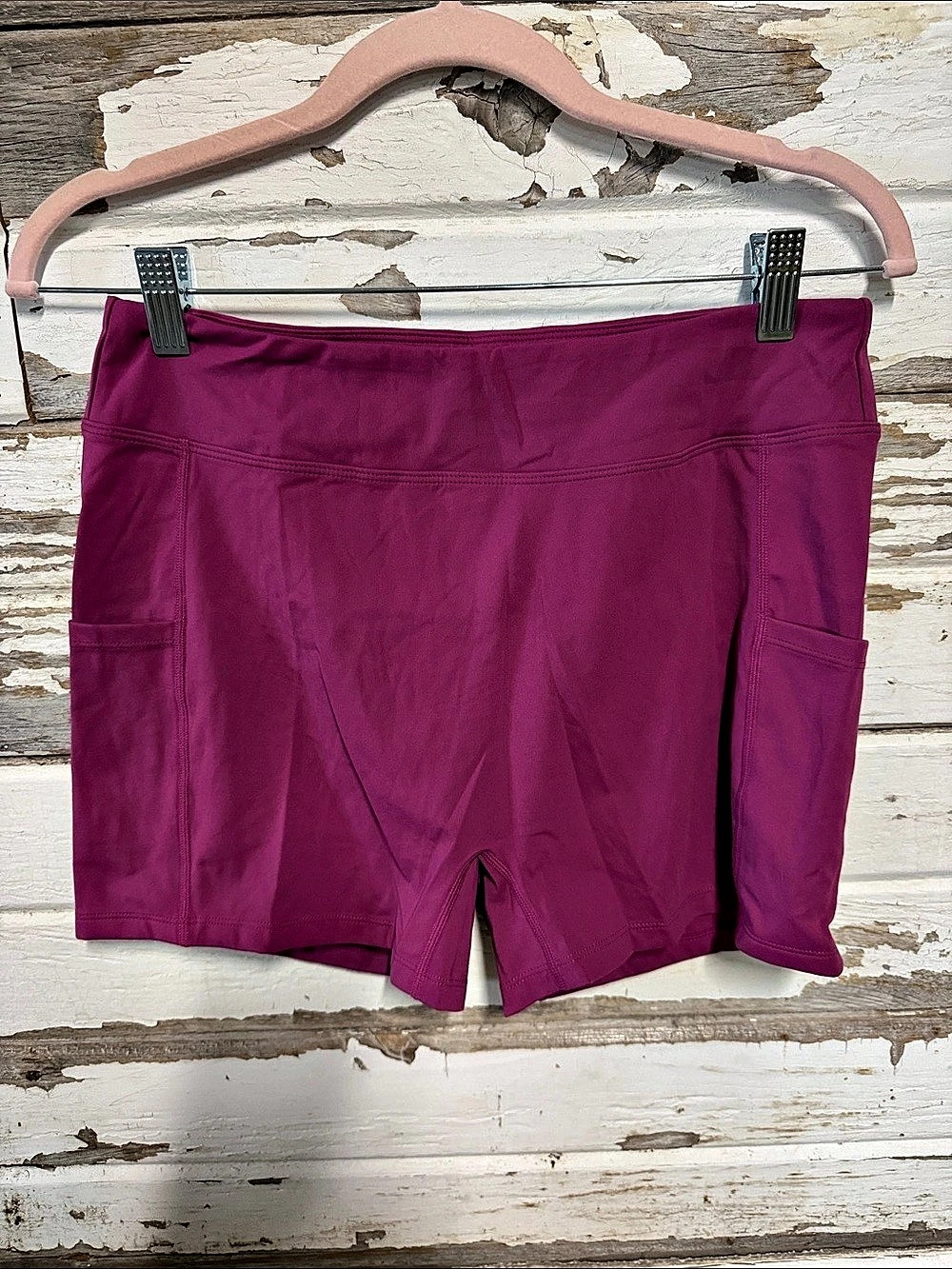 Halara Athletic Shorts in Purple Size Large Like New ((010
